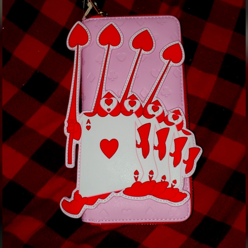 Loungefly long wallet Alice in Wonderland cards